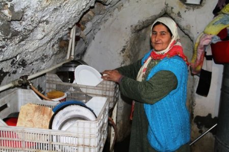 Suriyeli ailenin dramı yürekleri dağlıyor