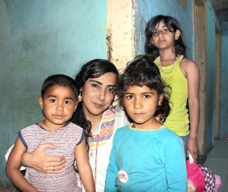 Suriyeli ailenin otel deposunda yaşam mücadelesi