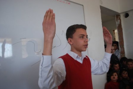 Suriyeli Çocuklar Yaşananları Tiyatro İle Sergileyecek