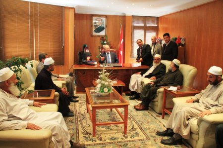 Suriyeli imamlar Müftü Gökce'yi zayaret etti