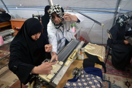 Suriyeli kadınlar el işi kurslarıyla hayata tutunuyor