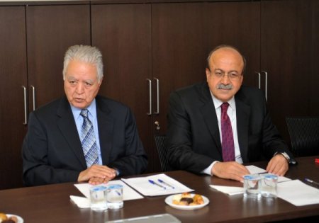 Suriyeli muhalifler CHP'yi ziyaret etti