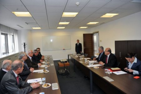 Suriyeli muhalifler CHP'yi ziyaret etti