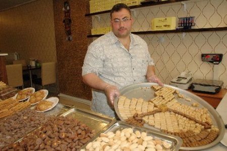 Suriyeli mülteci Türkiye'de ticarete atıldı (Özel)