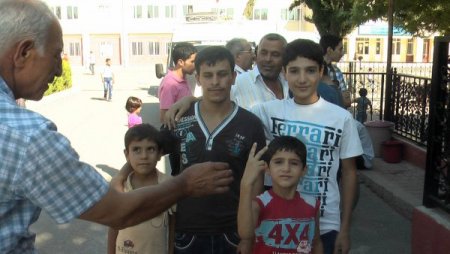 Suriyeli sığınmacılar Akçakale'ye nakledildi