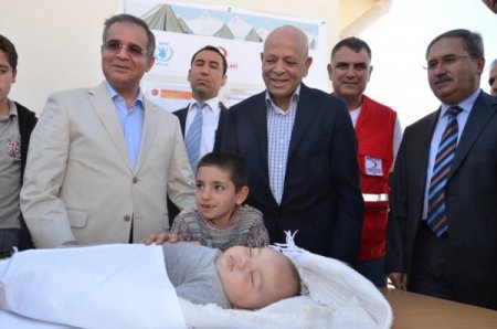 Suriyeli sığınmacıların ‘Kızılay Kart’ı oldu, gıdayı sanal parayla alacaklar