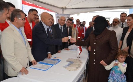 Suriyeli sığınmacıların ‘Kızılay Kart’ı oldu, gıdayı sanal parayla alacaklar