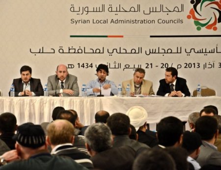 Suriyeliler, Halep’teki yerel yöneticileri belirlemek için sandık başına gitti