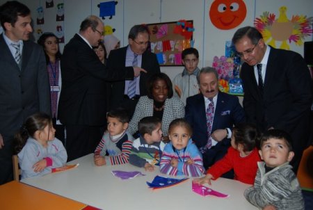 Suriyelilerin demokrasi heyecanına Zafer Çağlayan ortak oldu