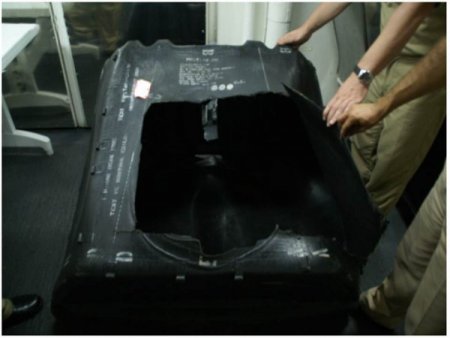 Suriye'nin Düşürdüğü Uçağın Parçalarına Ait Resimler Yayınlandı