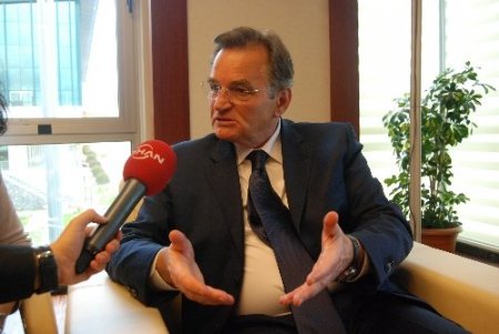 'Suriye'ye kayıtsız kalan batı Bosna'daki katliamlara da 4 yıl sonra ses verdi'