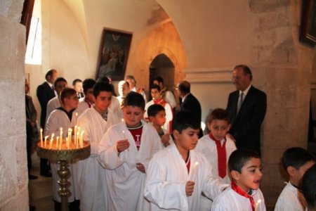 Süryaniler Doğuş Bayramı'nı Mardin'de kutladı