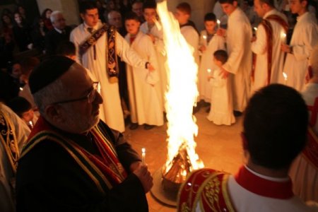 Süryaniler Doğuş Bayramı'nı Mardin'de kutladı