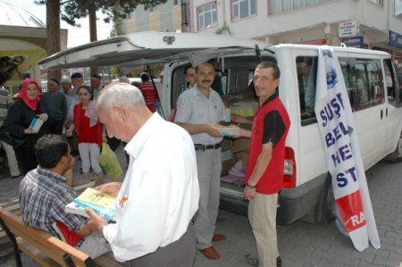 Suşehri Belediyesi, 40 Bin Dini Kitap Dağıtıyor