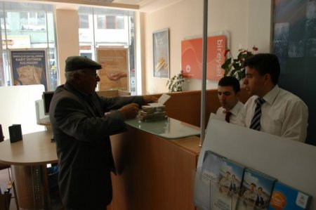 Suşehri'nde pancar üreticileri 3 söküm avanslarını aldı