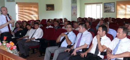 Suşehri'ndeki Ahırlar Şehir Dışına Çıkarılacak