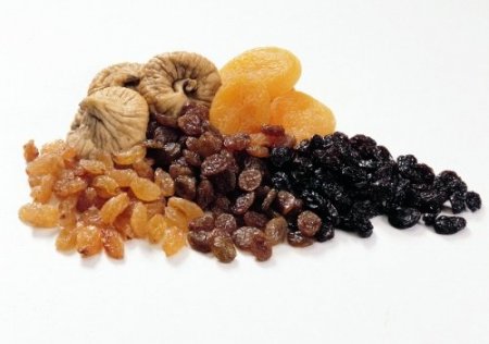 Sütten sonra kuru meyve de okullara girecek