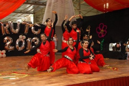 Suudi Arabistan'da 23 Nisan coşkuyla kutlandı