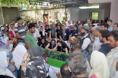 Suudi Arabistan’da Ölen Gencin Cenazesi Hatay’da Toprağa Verildi