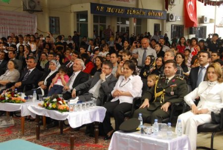 Suudi Arabistan’da "Uluslararası" 23 Nisan Kutlaması