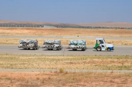 Suudi hükümeti, mülteciler için çadır gönderdi