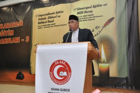Şuurlu Öğretmenler, ‘eğitim yoluyla emperyalizmi’ konuştu