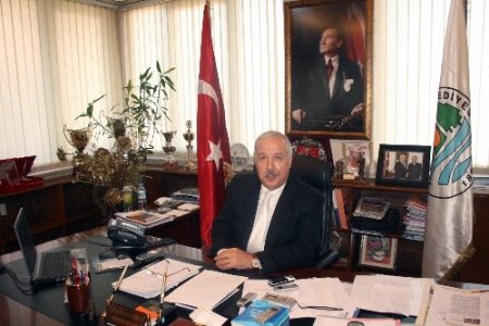 'Suyu Bedava Vermek İsterim, Ama Kendimi Cezaevinde Bulurum'