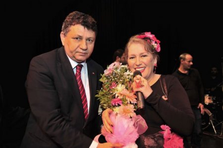 Suzan Kardeş Yıldırım’ı coşturdu