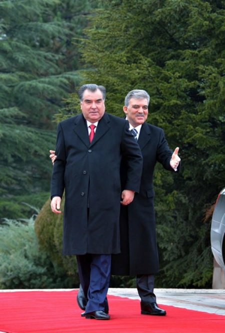 Tacikistan-Türkiye ilişkilerine ziyaret dopingi