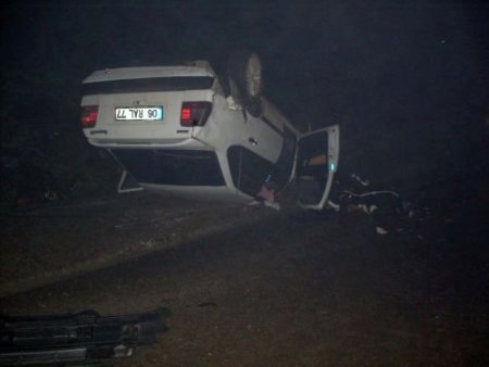 Takla Atan Araçta Baba Öldü, Anne İle Kızı Kurtuldu