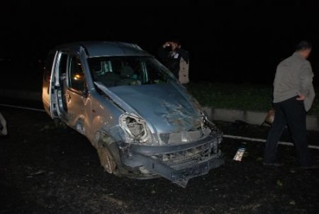 Takla Atan Araçtan Fırlayan Sürücüye Başka Bir Araç Çarptı