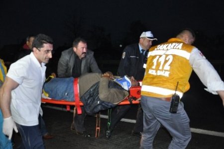 Takla atan kamyonetin sürücüsü yaralandı