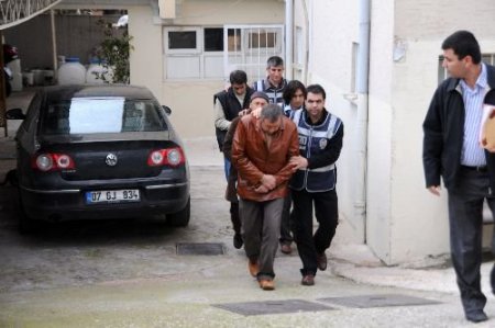Takoğraf Cihazlarındaki Yol Bilgilerini Sıfırlayan 3 Kişi Yakalandı