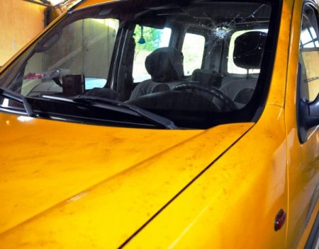 Taksi şoförü başından vurulmuş halde bulundu