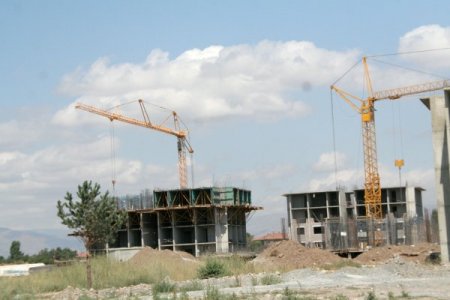 Taksim Konutları Hızla Yükseliyor