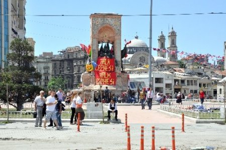 Taksim marjinal gruplara kaldı