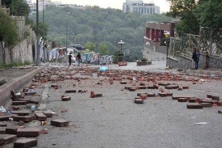 Taksim ve çevresi savaş alanına döndü