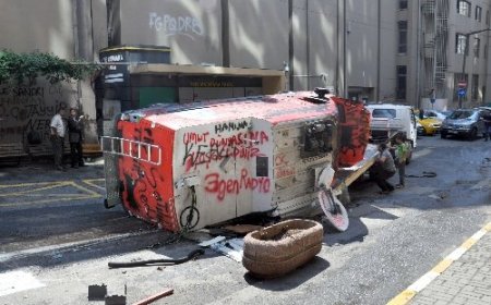 Taksim’de hayat normale dönmeye başladı