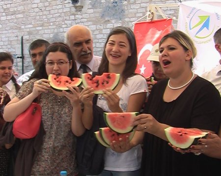 Taksim’de organik Adana karpuz tanıtımı