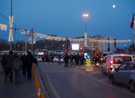 Taksim’de yılbaşı hazırlıkları başladı