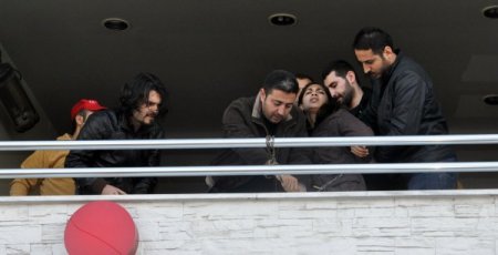 Taksim’de zincirli eylem