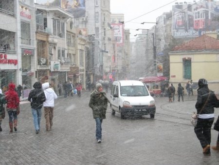 Taksim'den Kar Manzaraları