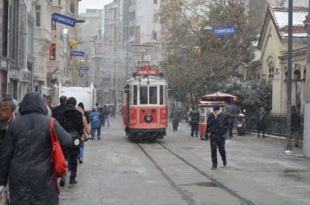 Taksim'den kar manzaraları
