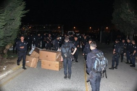 Takviye polis ekipleri İstanbul’a geldi