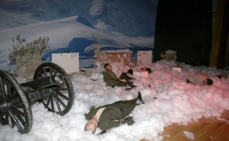 Talaslı gençlerin duygulandıran Sarıkamış oyunu