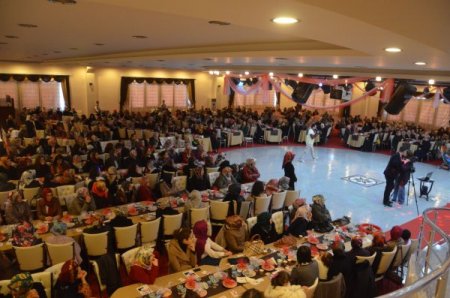 Talha Uğurluel Niğdelilere Kanuni Sultan Süleyman'ı anlattı