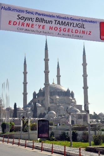 Tamaylıgil: Yazıklar olsun senin Mustafa Kemal'le hemşehriliğine