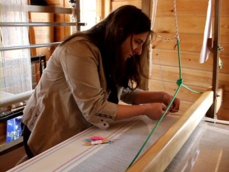 Tamzara dokuması küllerinden yeniden doğuyor