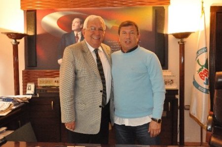 Tanju Çolak: Siyaset bana göre değil, ben düz bir adamım