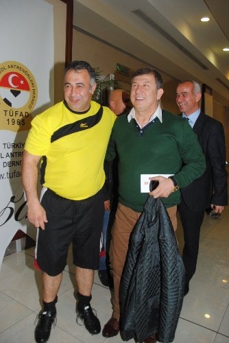 Tanju Çolak: Sporda centilmenik ruhunu hiç bir zaman kaybetmeyelim